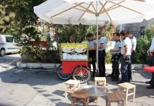 Nostaljik Sokak Satıcısı Kiralama İzmir Organizasyon