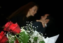 Çiçek Buketi Kordon Evlilik Teklifi Organizasyonu