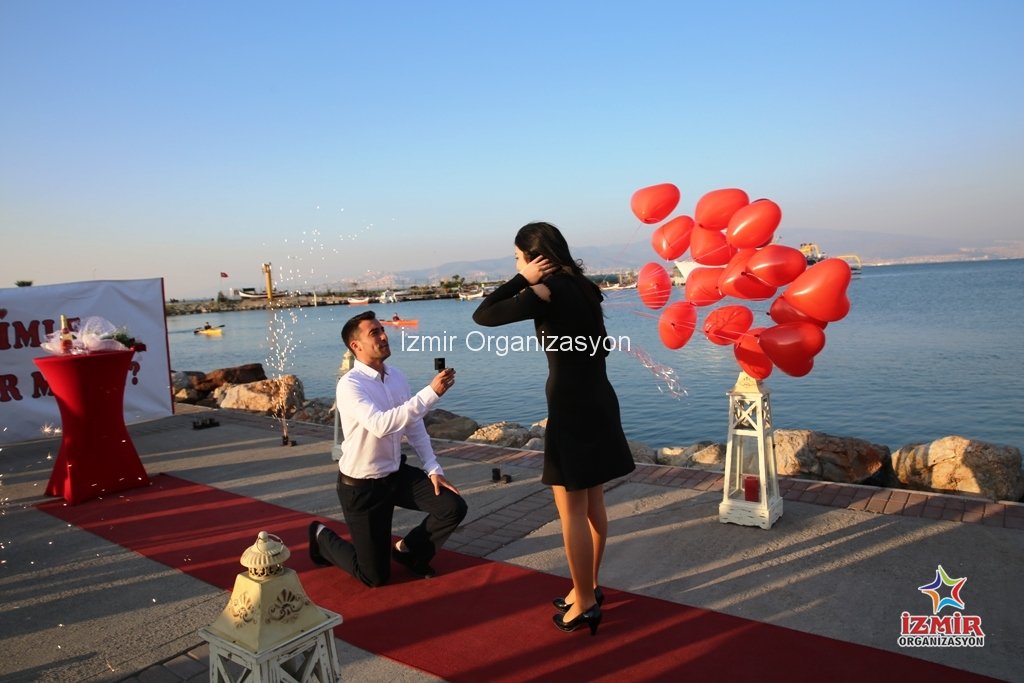 Evlilik Teklifi Organizasyonu Denizci Feneri Dekorları